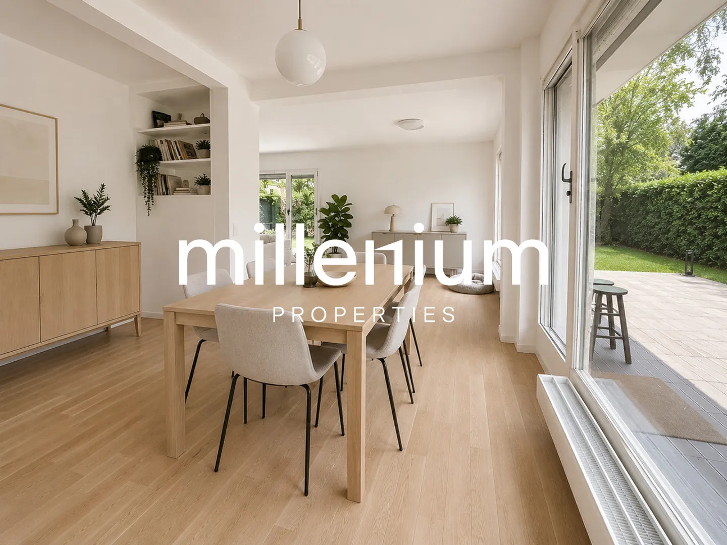 Contemporary Villa in Vessy - Photo 4 of 11