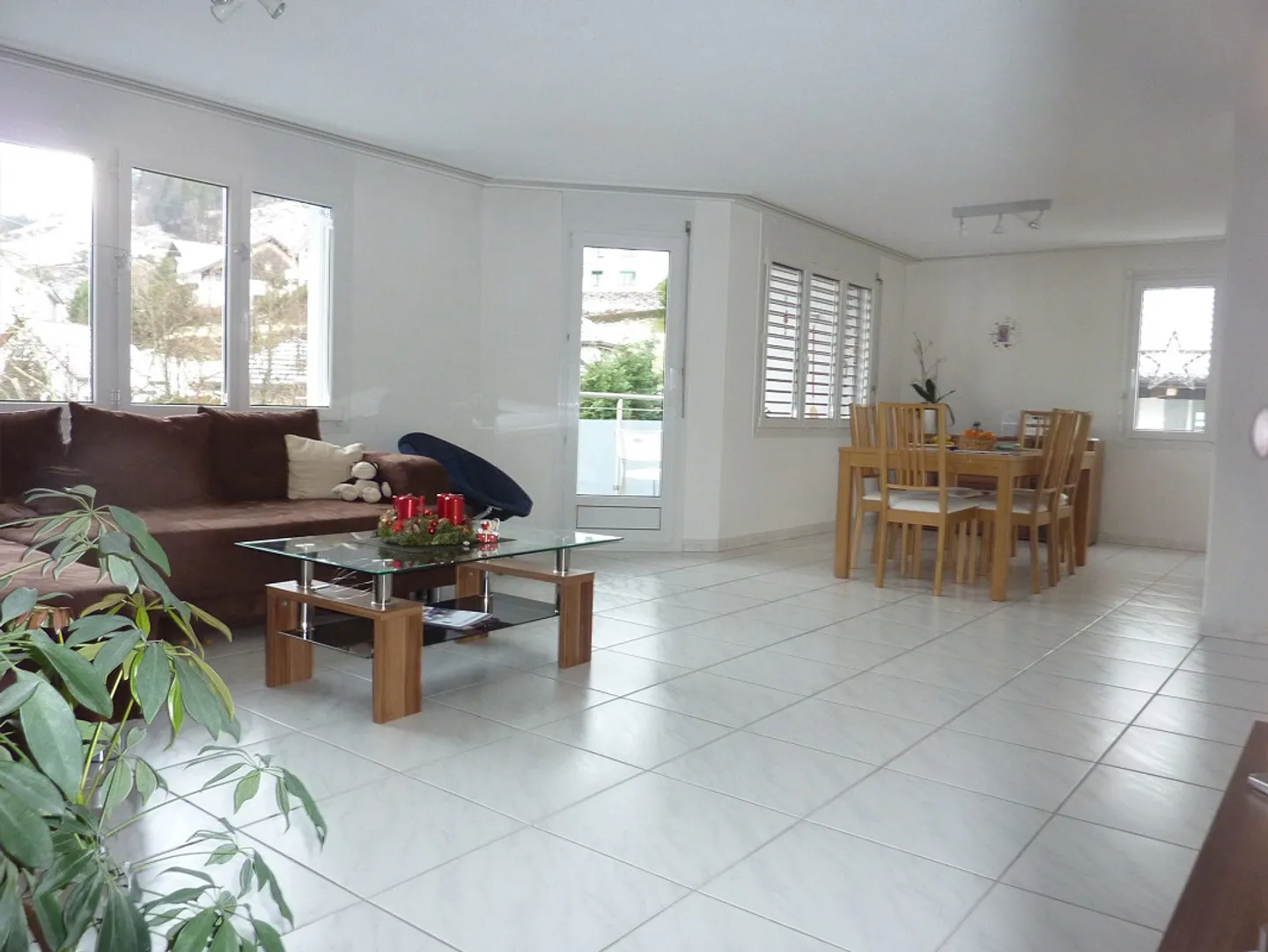 Bright 4.5-room apartment - Photo 3 of 11
