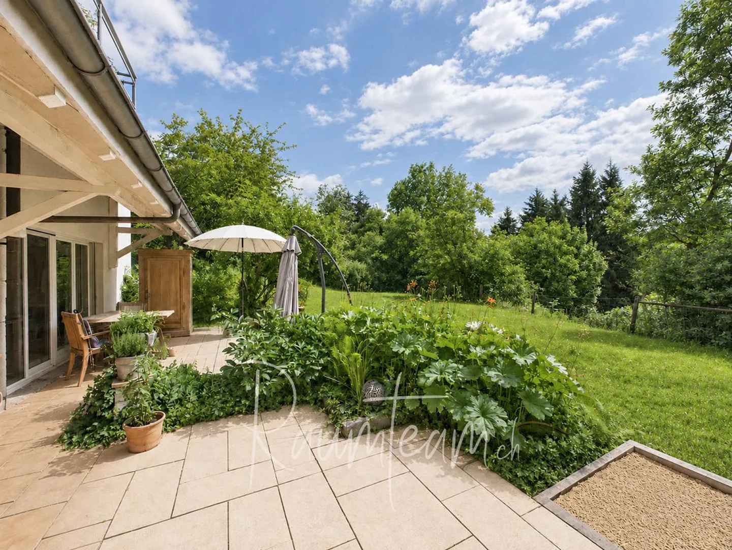 Peace. Nature. Privacy: Cozy Garden Apartment - Photo 1 of 16
