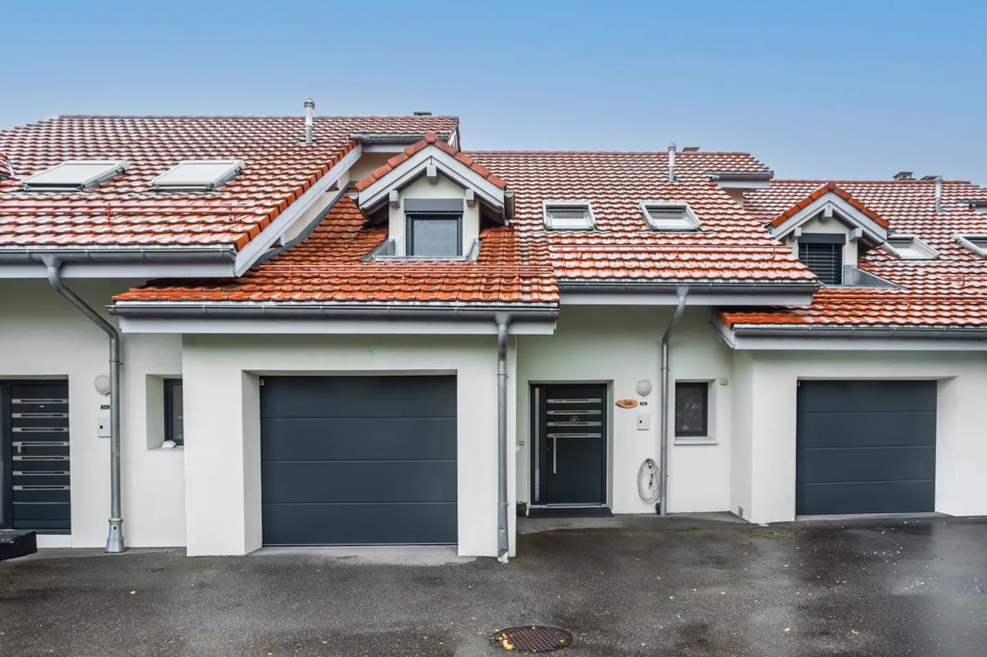 Row House Villa with 5.5 Rooms - Photo 11 of 11