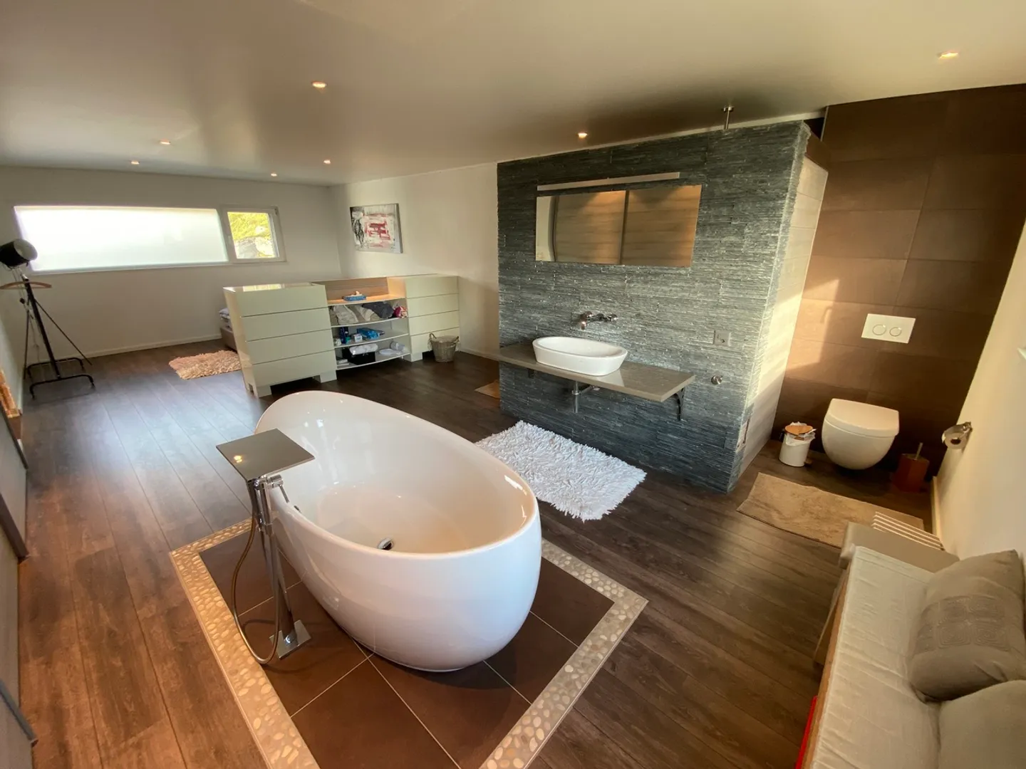Casa familiare con piscina - Foto 11 di 32