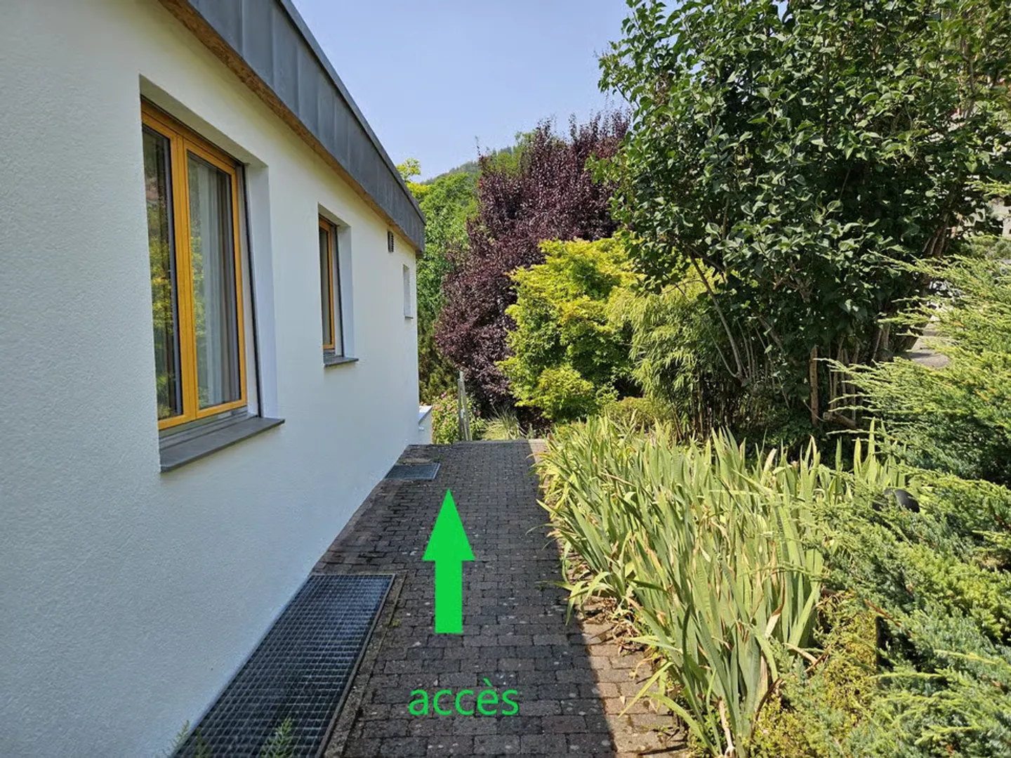 Geräumige 5,5-Zimmer-Wohnung mit Terrasse in Moutier mit freiem Blick, 2 Garagen - Foto 8 von 13