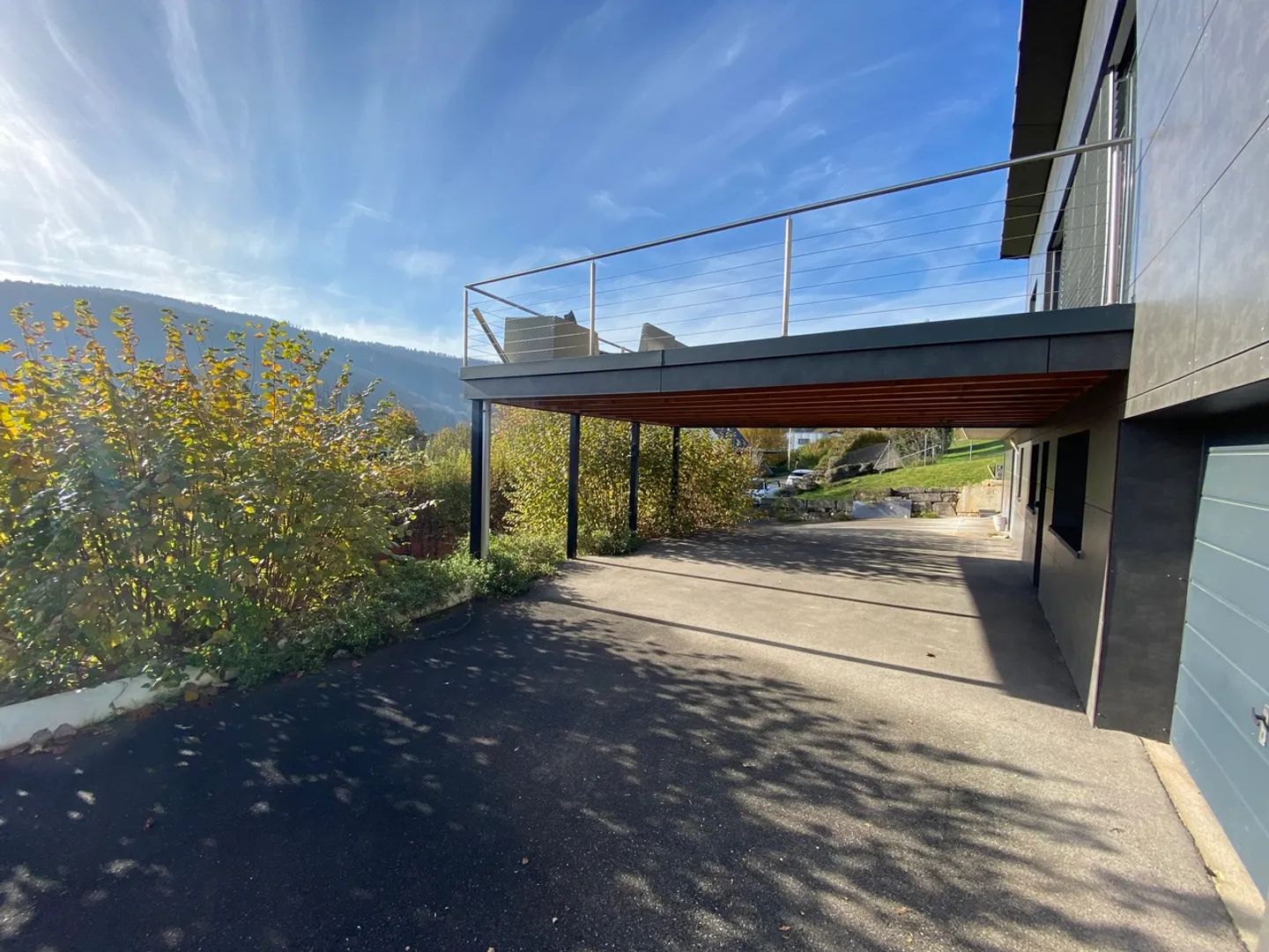 Casa familiare con piscina - Foto 23 di 32