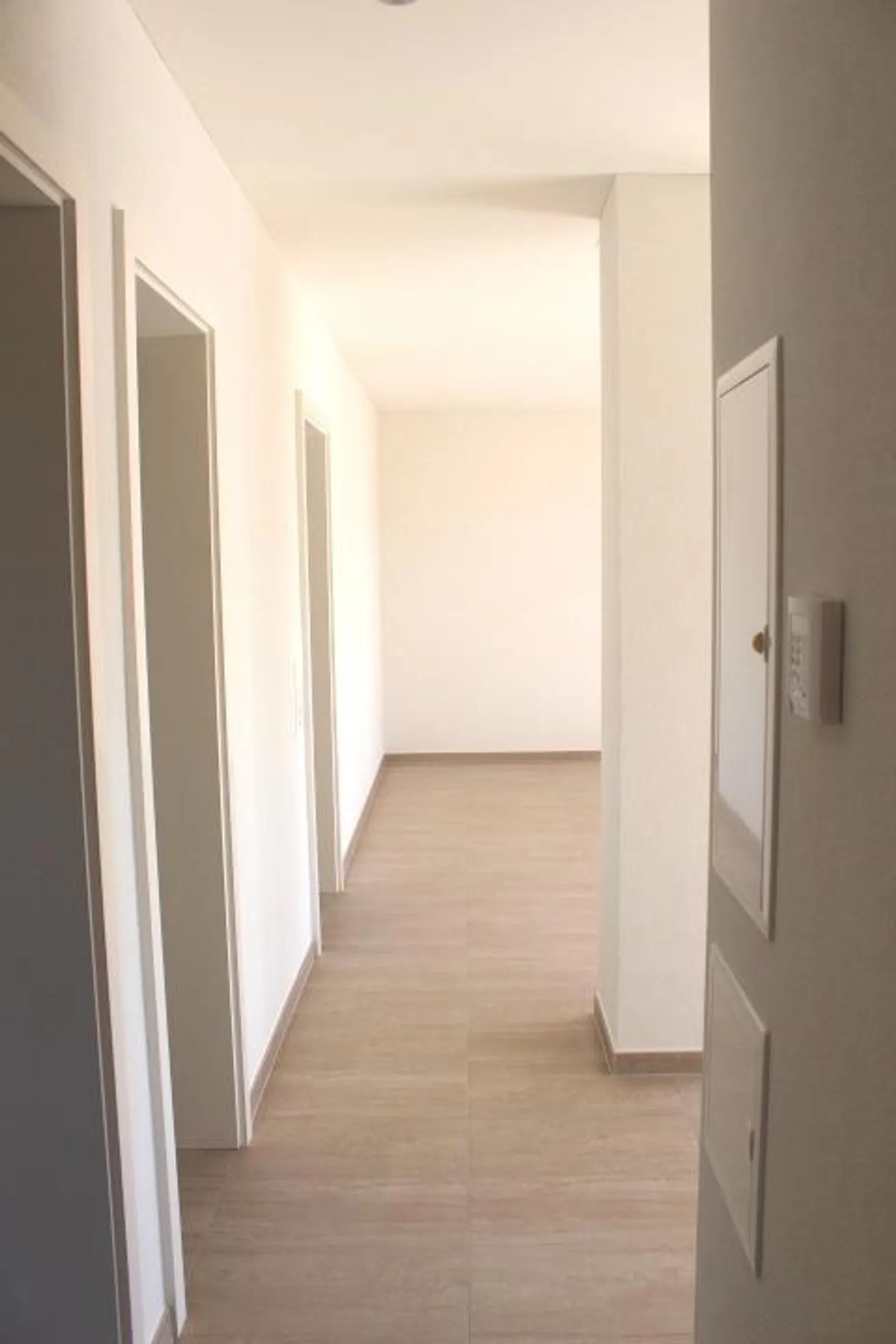 4.5-room maisonette apartment with large garden - Your home with plenty of space - Photo 3 of 15