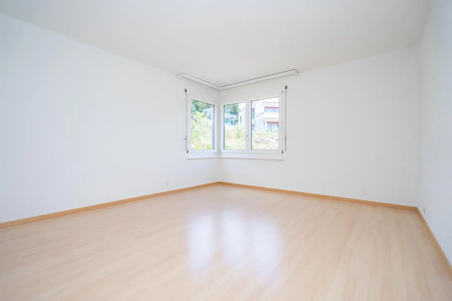 Helle 4.5-Zimmer-Wohnung mit Balkon - Foto 10 von 12