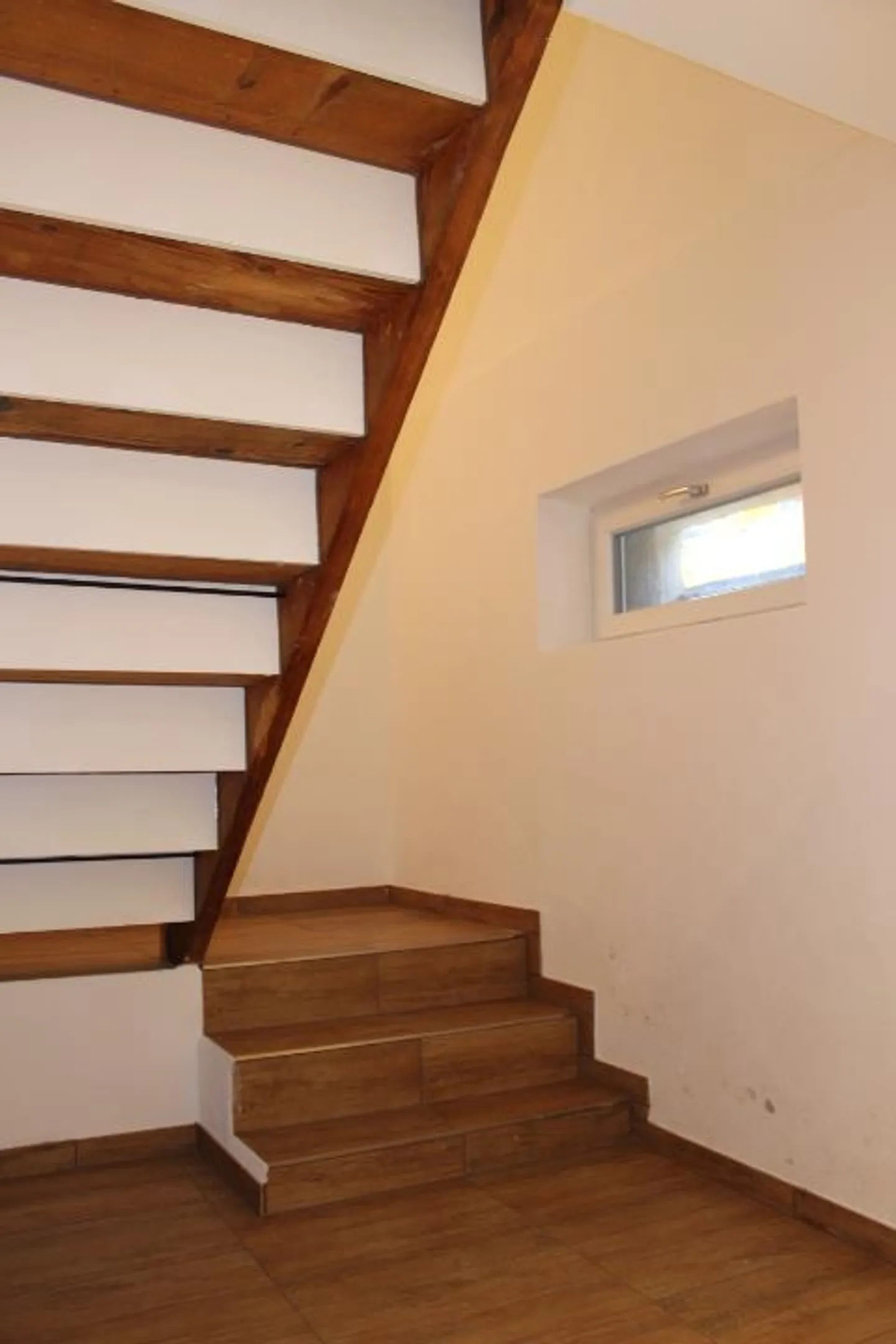 4.5-room maisonette apartment with large garden - Your home with plenty of space - Photo 10 of 15