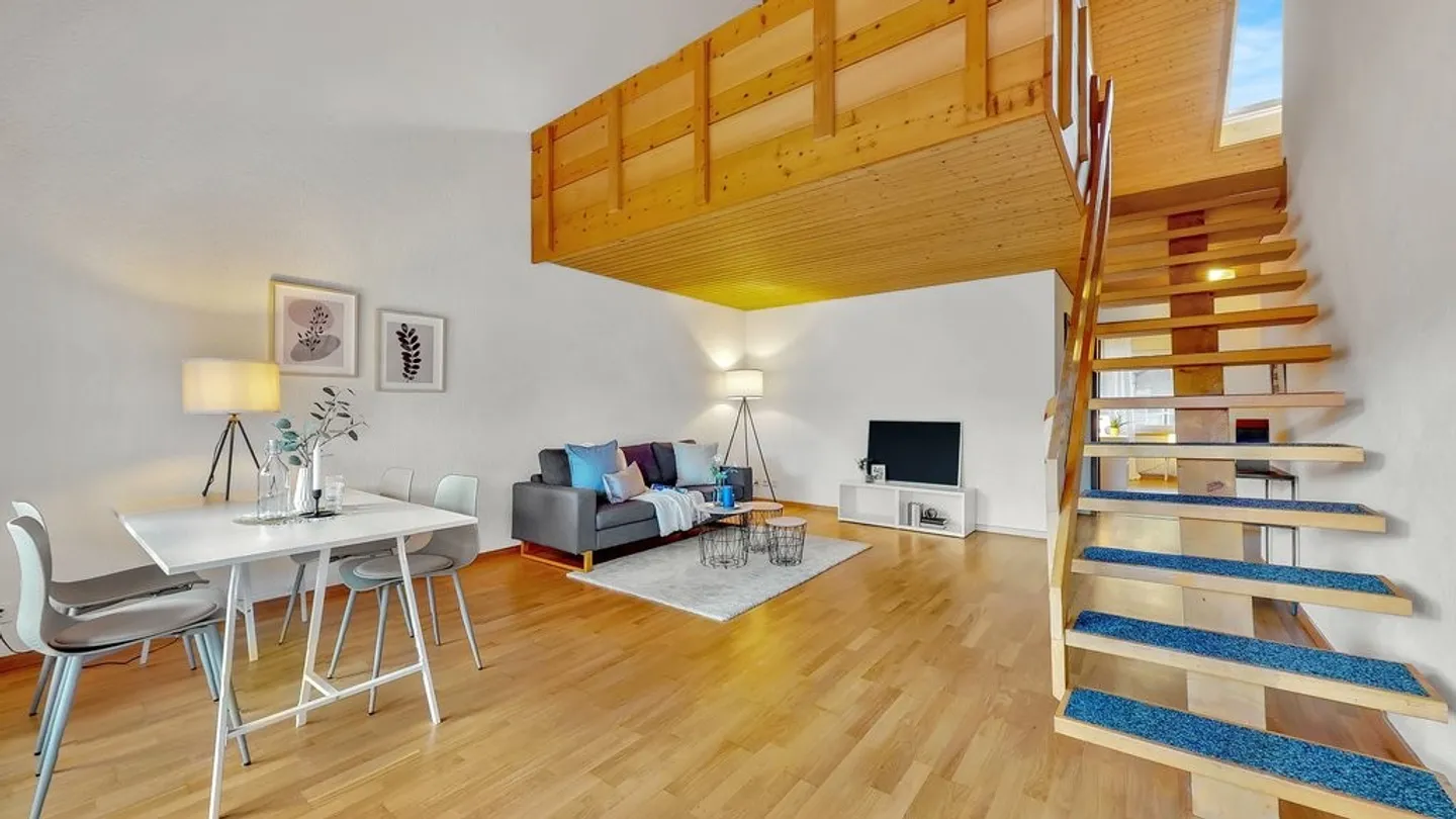 Appartement de galerie spacieux à Langnau - Photo 1 sur 12
