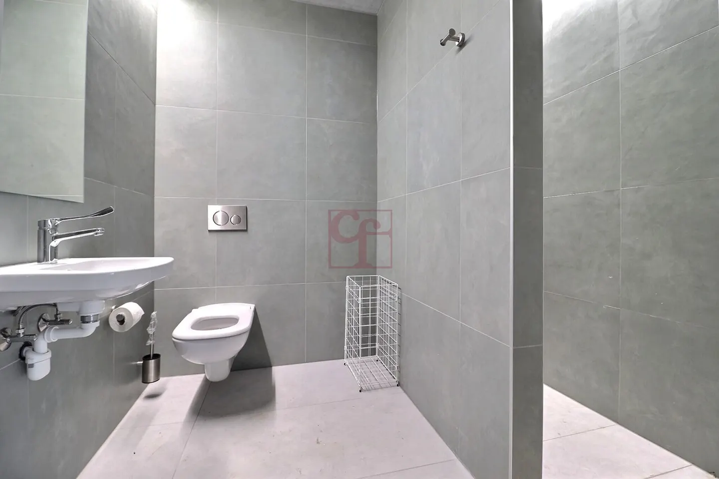 In affitto - Spazio moderno di 3 locali in nuovi locali - Foto 4 di 6