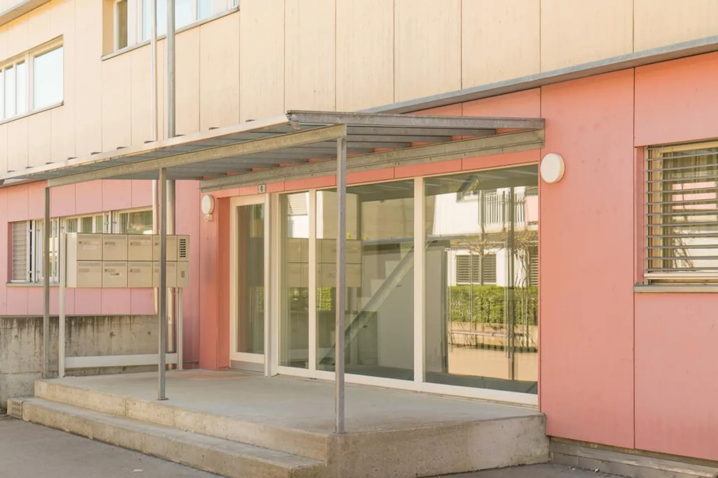 Moderne 3-Zimmer-Wohnung mit Balkon - Foto 2 von 6