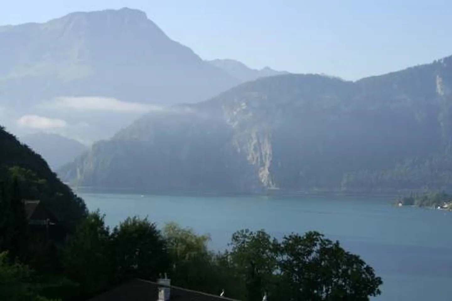 Attika mit See-und Bergsicht + 80m2 Terrasse - Foto 4 von 12