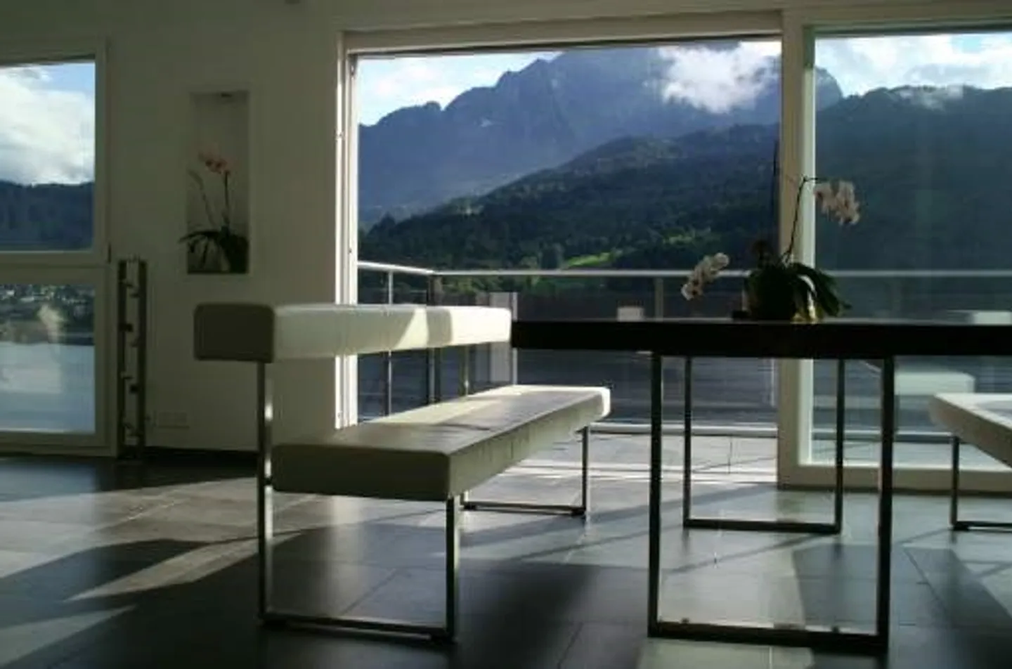 Attika mit See-und Bergsicht + 80m2 Terrasse - Foto 10 von 12