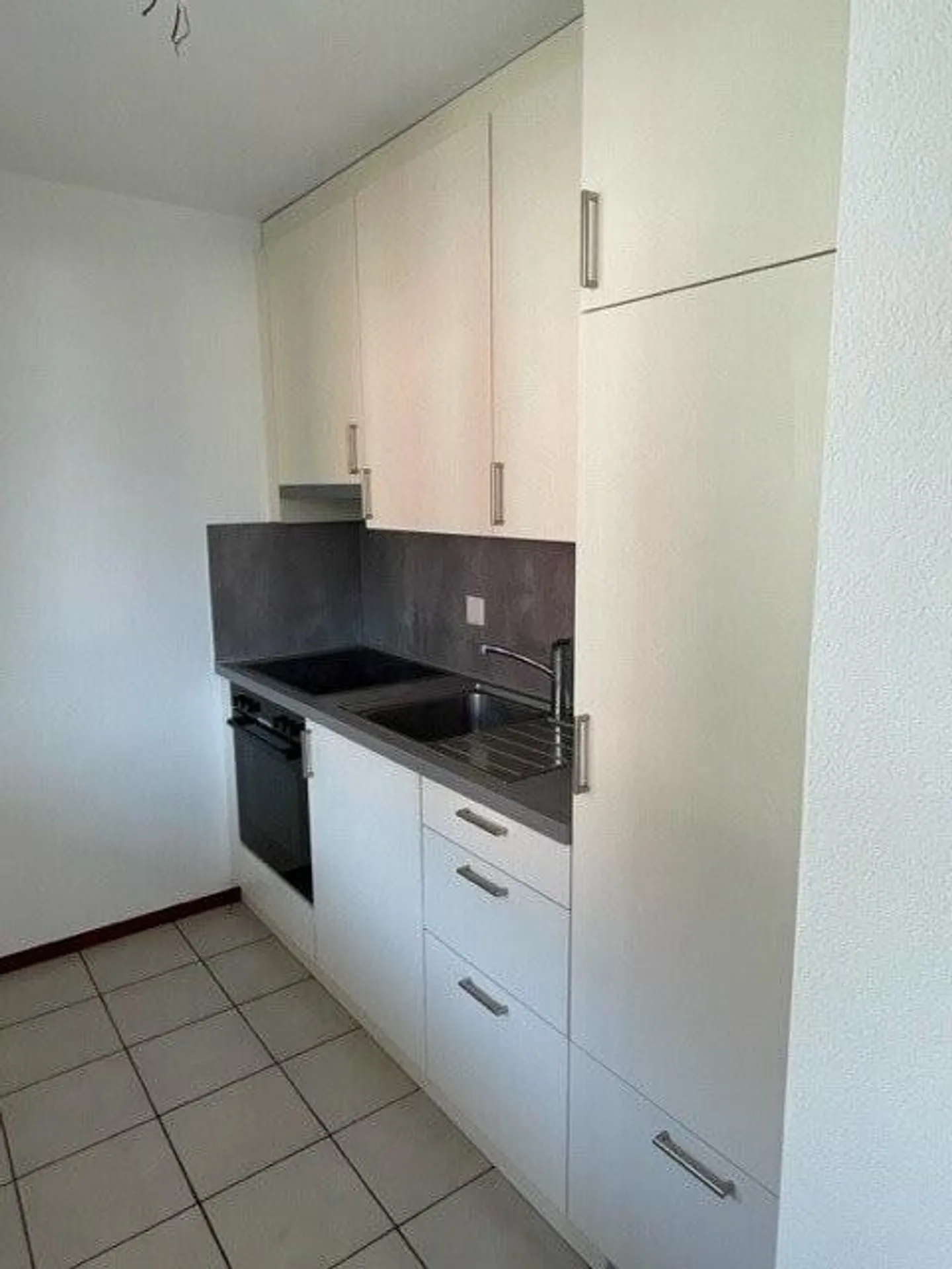 Apartment in a quiet area - Photo 2 of 6