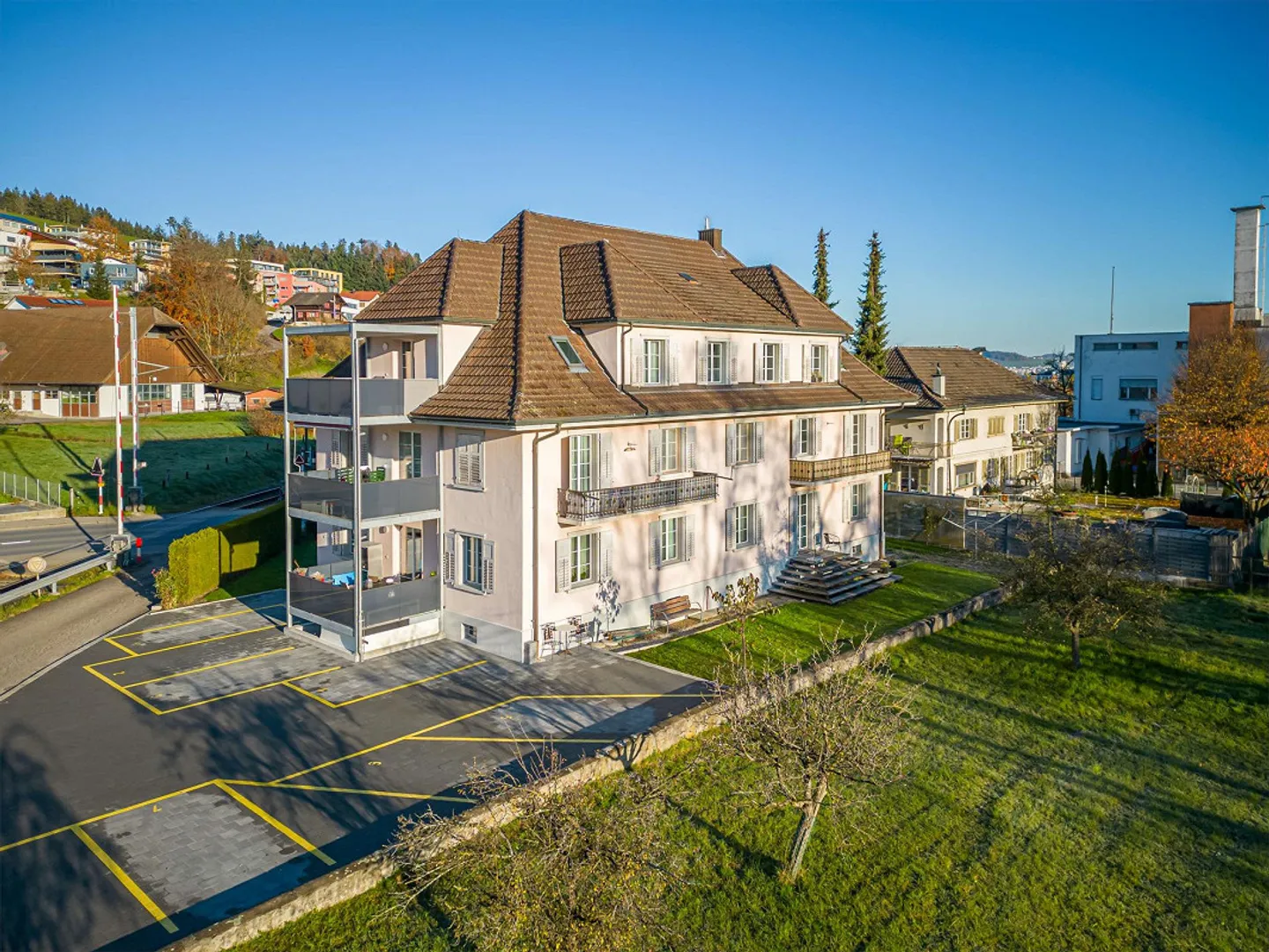 Modernes Apartment in Wilisau - Foto 1 von 8