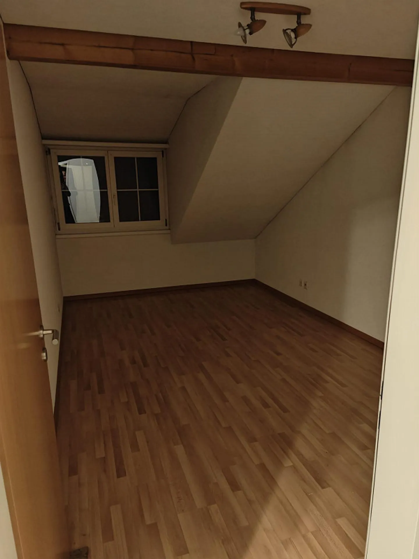 Appartamento attico di 4,5 stanze - Foto 5 di 10