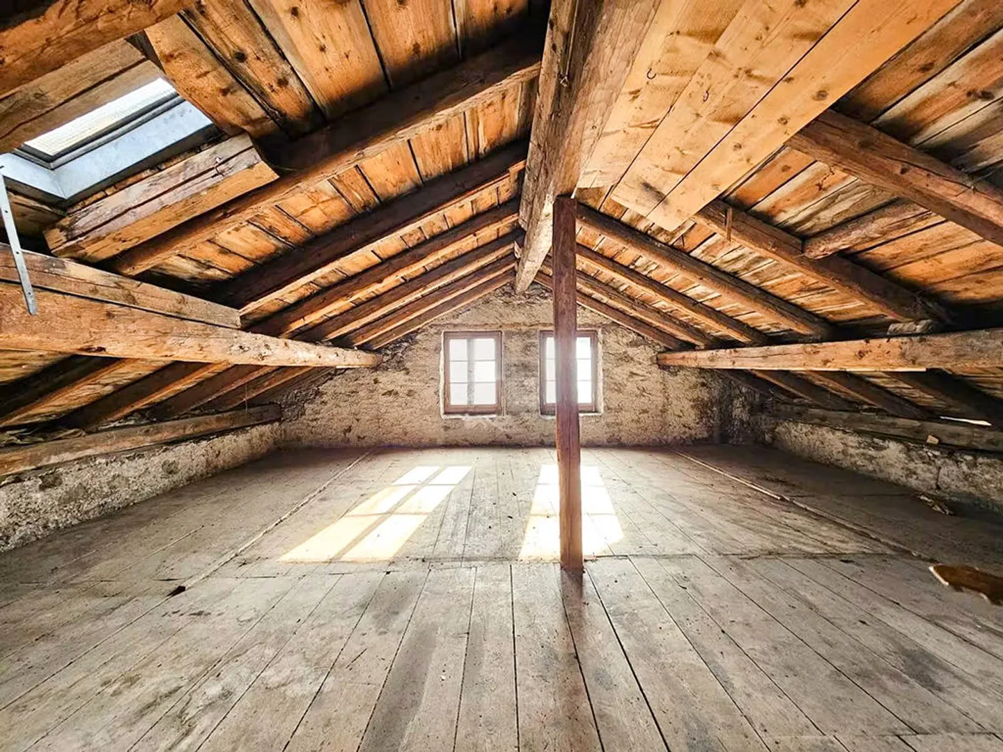 Edificio residenziale 5 stanze - Foto 3 di 6