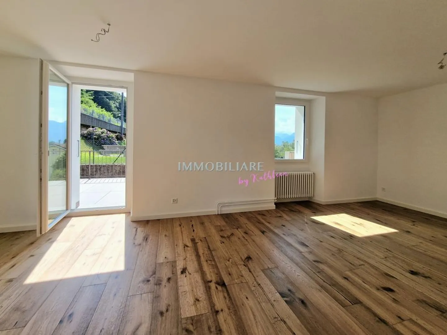 Wohnung kaufen - Foto 2 von 11