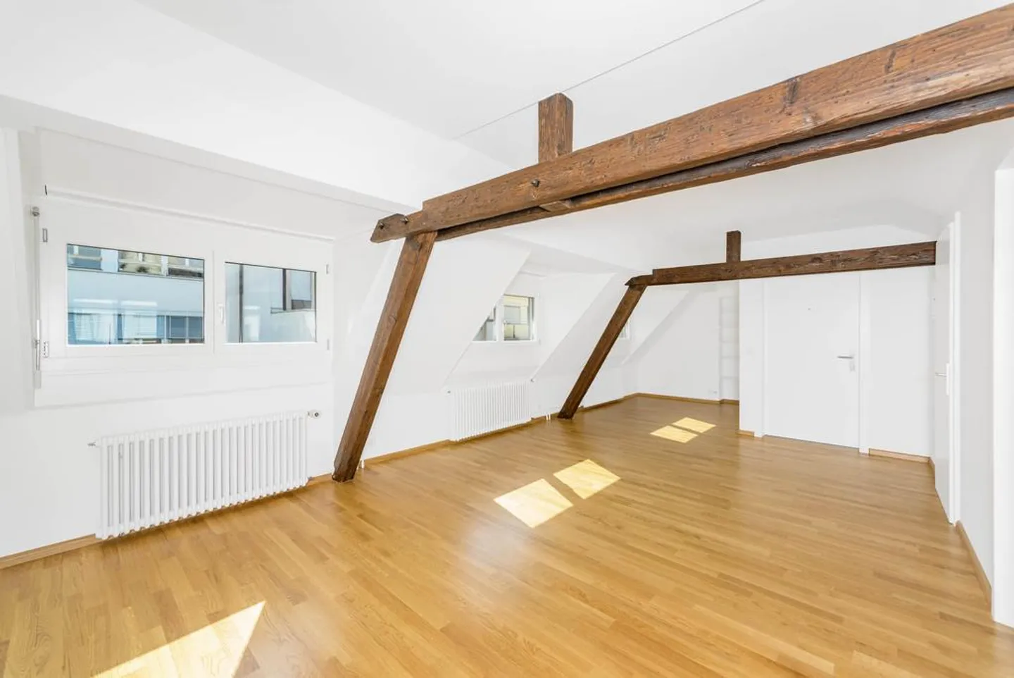 Wohnung im Herzen der Stadt Basel mit grosszügiger Dachterrasse - Foto 1 von 10