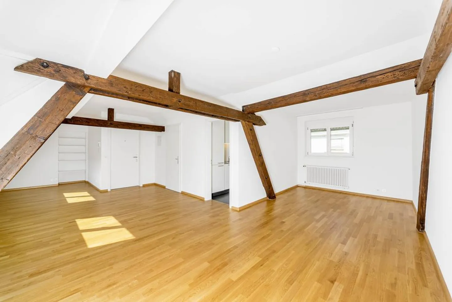 Wohnung im Herzen der Stadt Basel mit grosszügiger Dachterrasse - Foto 2 von 10