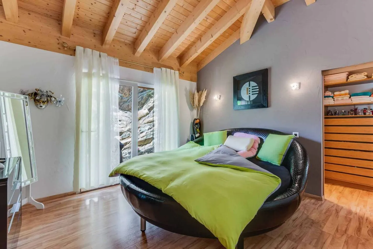 Villa exceptionnelle de 4,5 pièces - Photo 10 sur 13