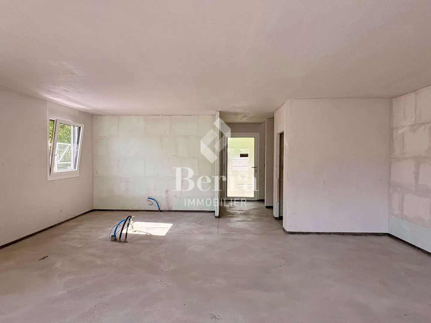 Villa moderne avec vue imprenable - Photo 3 sur 17