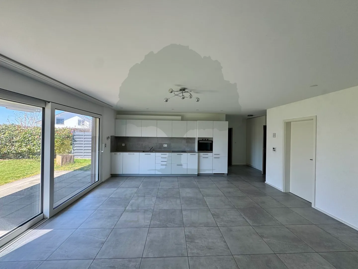 Appartamento di 3,5 locali con giardino privato di 234m2 a Courgenay - Foto 3 di 9