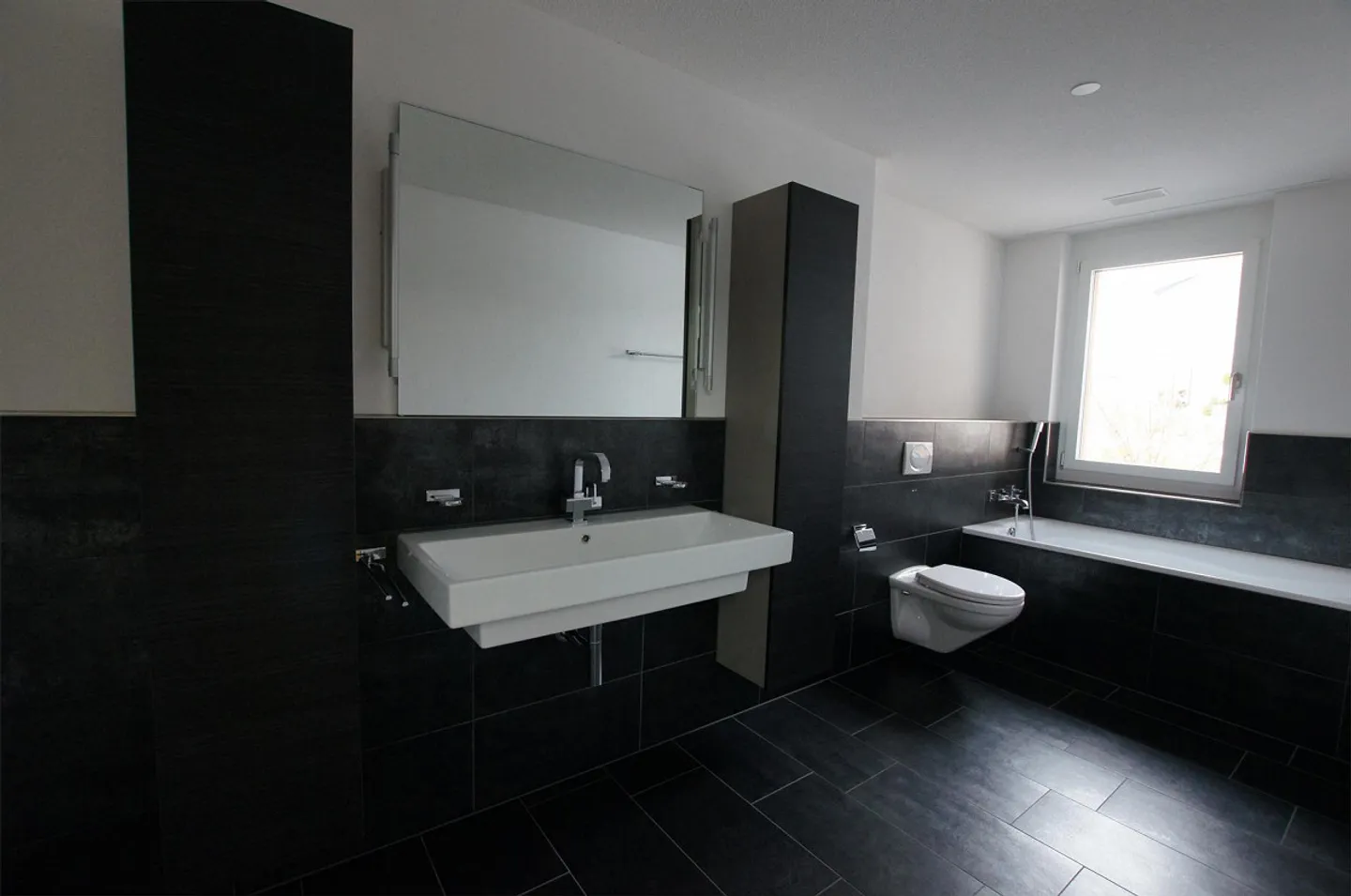 Spacious Garden Apartment at Hallwilersee in Tax-Friendly Municipality - Photo 10 of 22