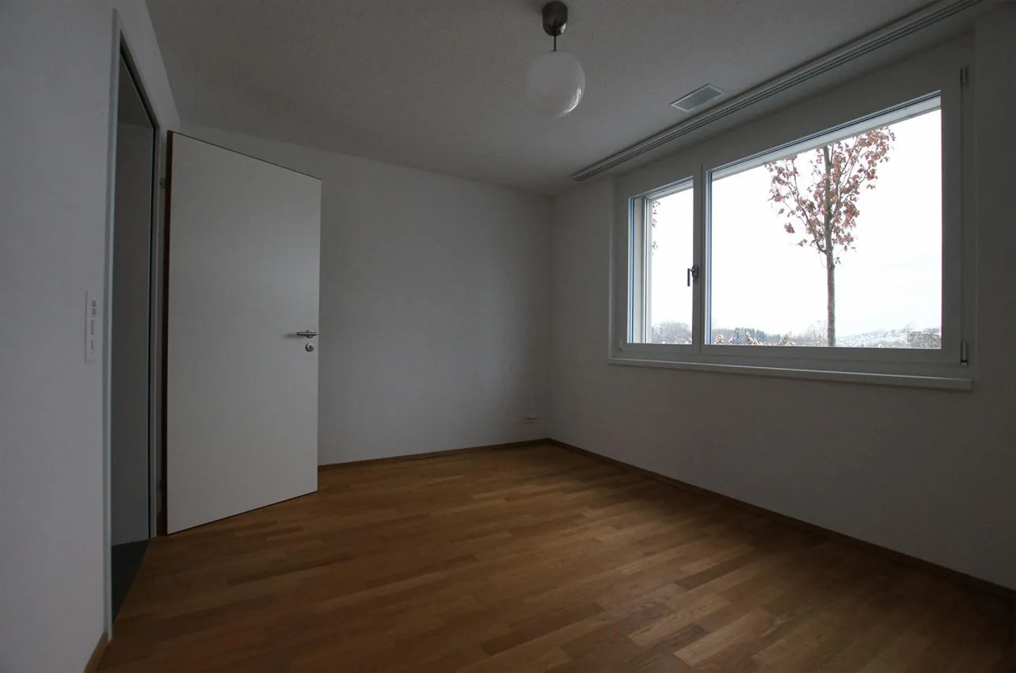 Spacious Garden Apartment at Hallwilersee in Tax-Friendly Municipality - Photo 14 of 22
