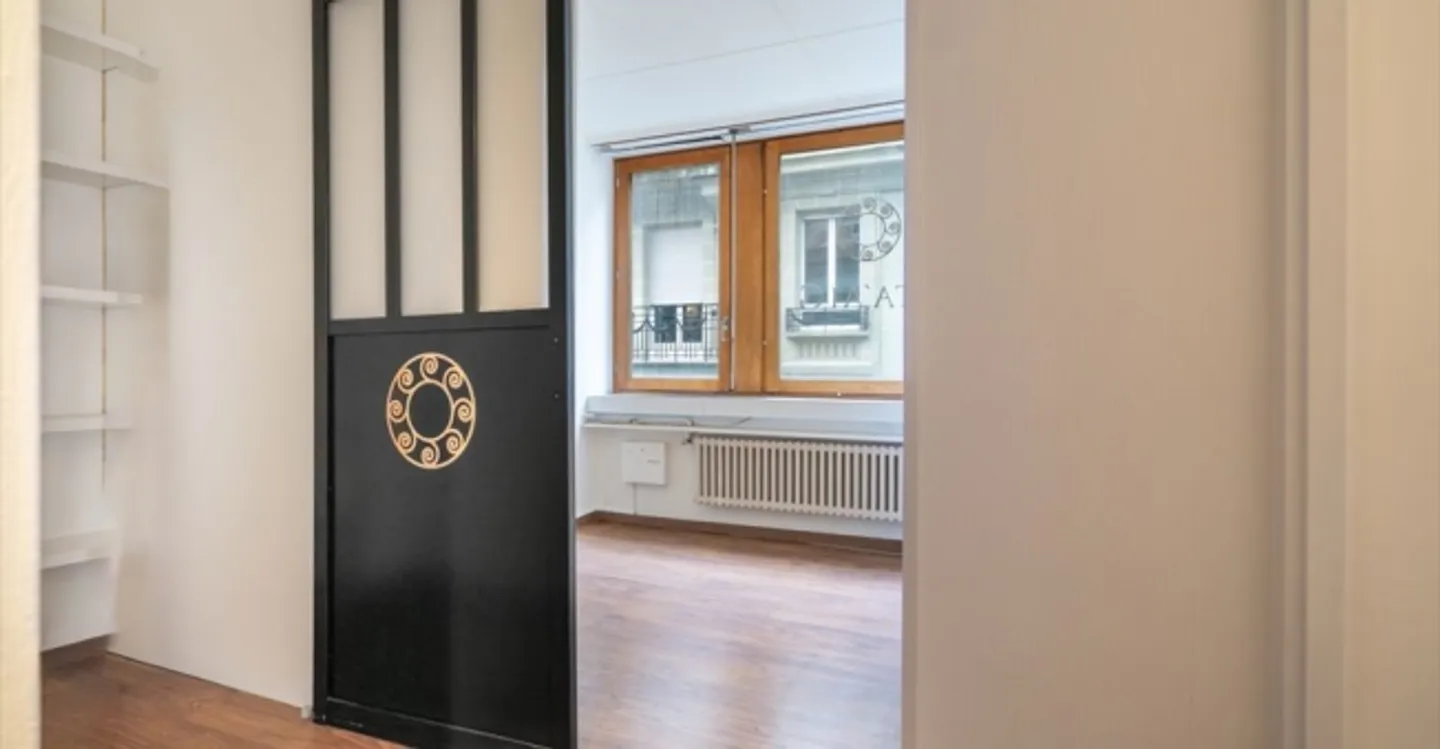 Bureau à louer - Photo 3 sur 6