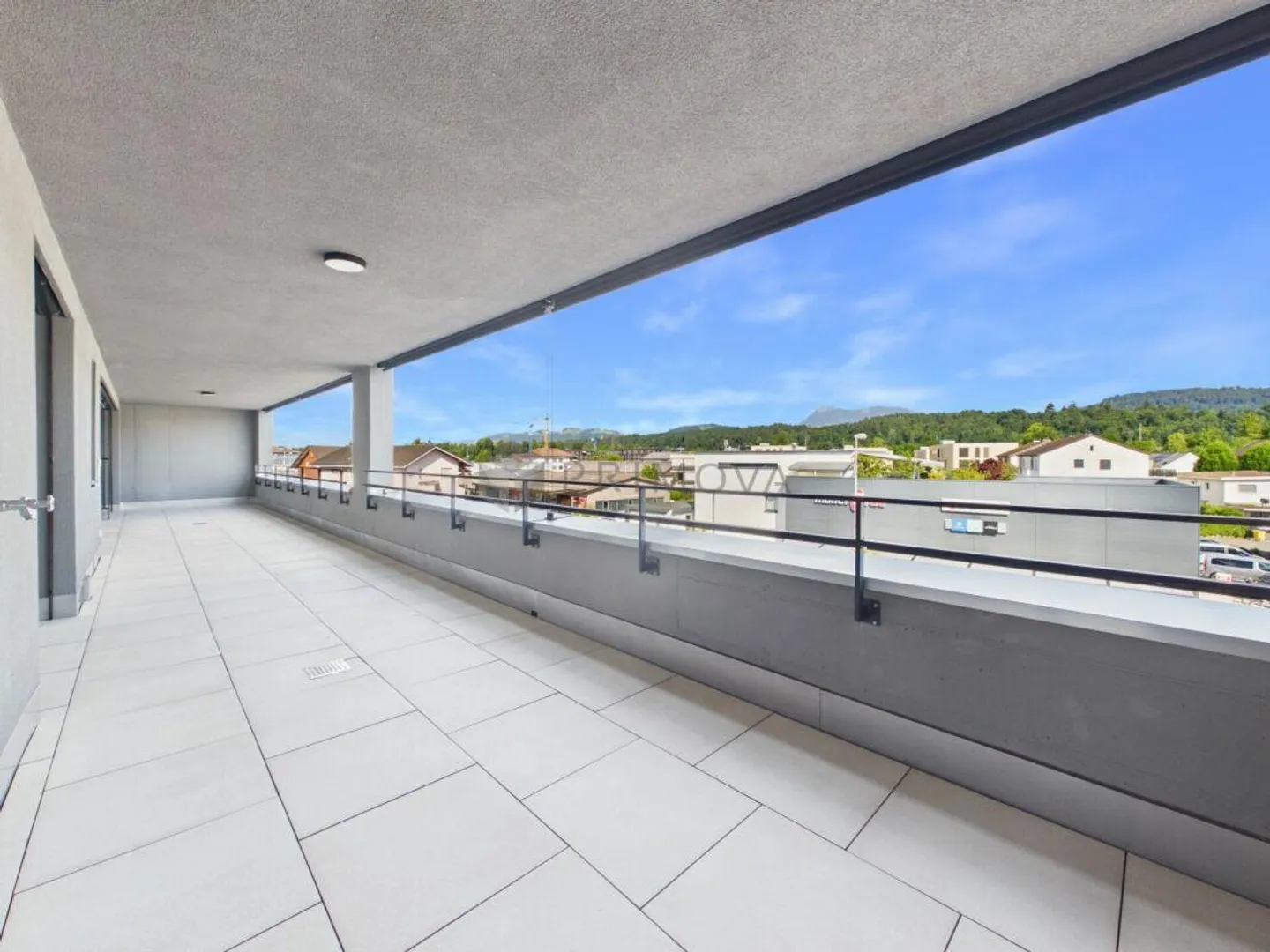 Stilvolles Apartment mit XXL-Terrasse - Foto 12 von 14