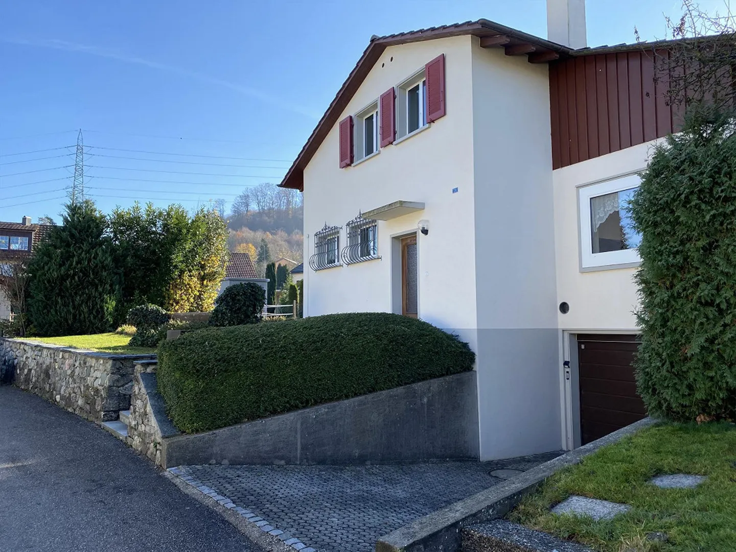 5.5 Room Single Family House in Mägenwil - Photo 1 of 7