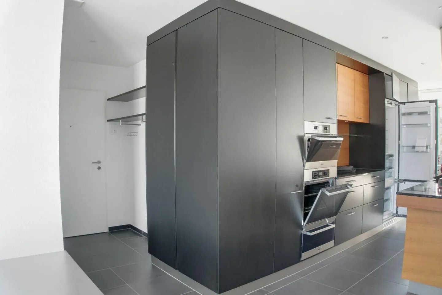 Stilvolle 4.5 Zimmer- Wohnung im Herzen von Sirnach - Foto 9 von 12