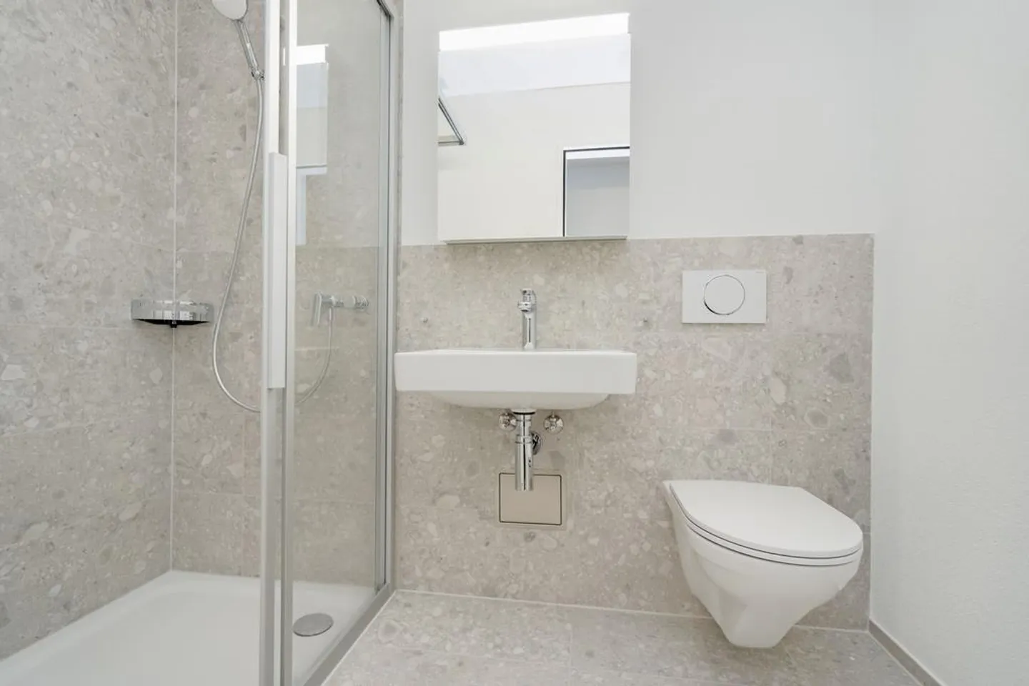 Luminoso appartamento di 4,5 stanze in un nuovo edificio, Zofingen - Foto 9 di 11