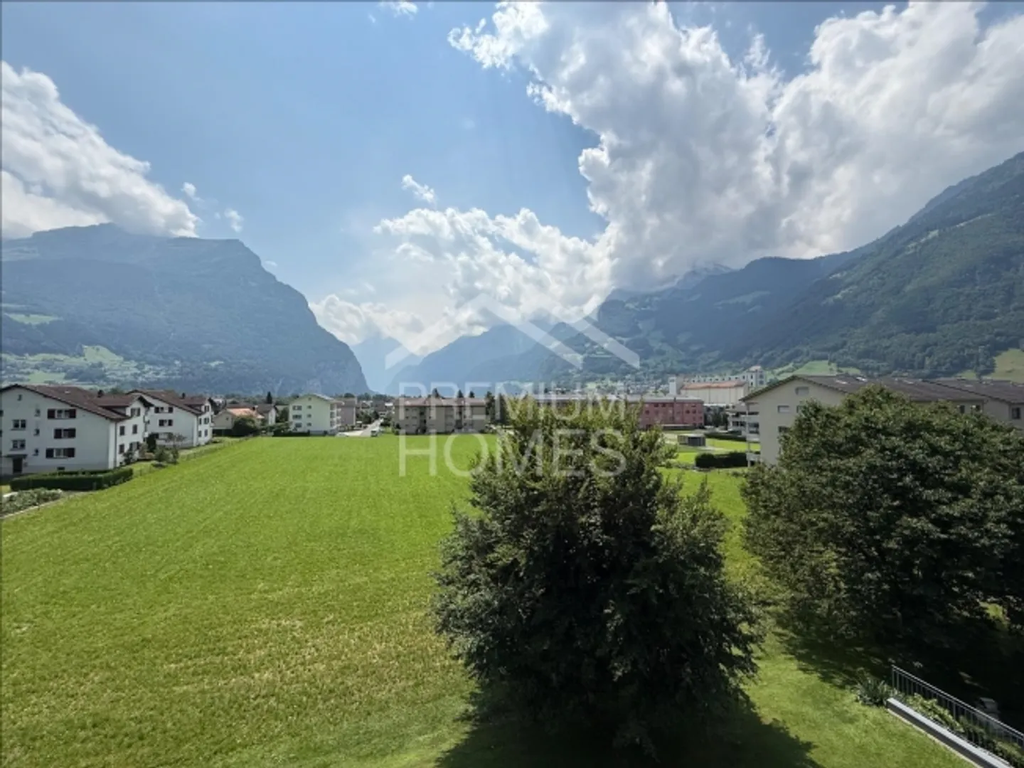Last Chance Home in Altdorf - Photo 2 of 4