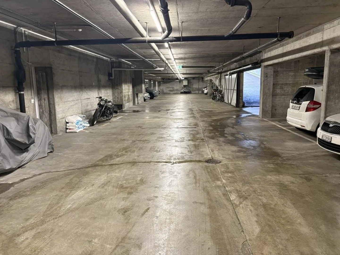 Einstellhallenplatz in der Länggasse - Foto 6 von 7