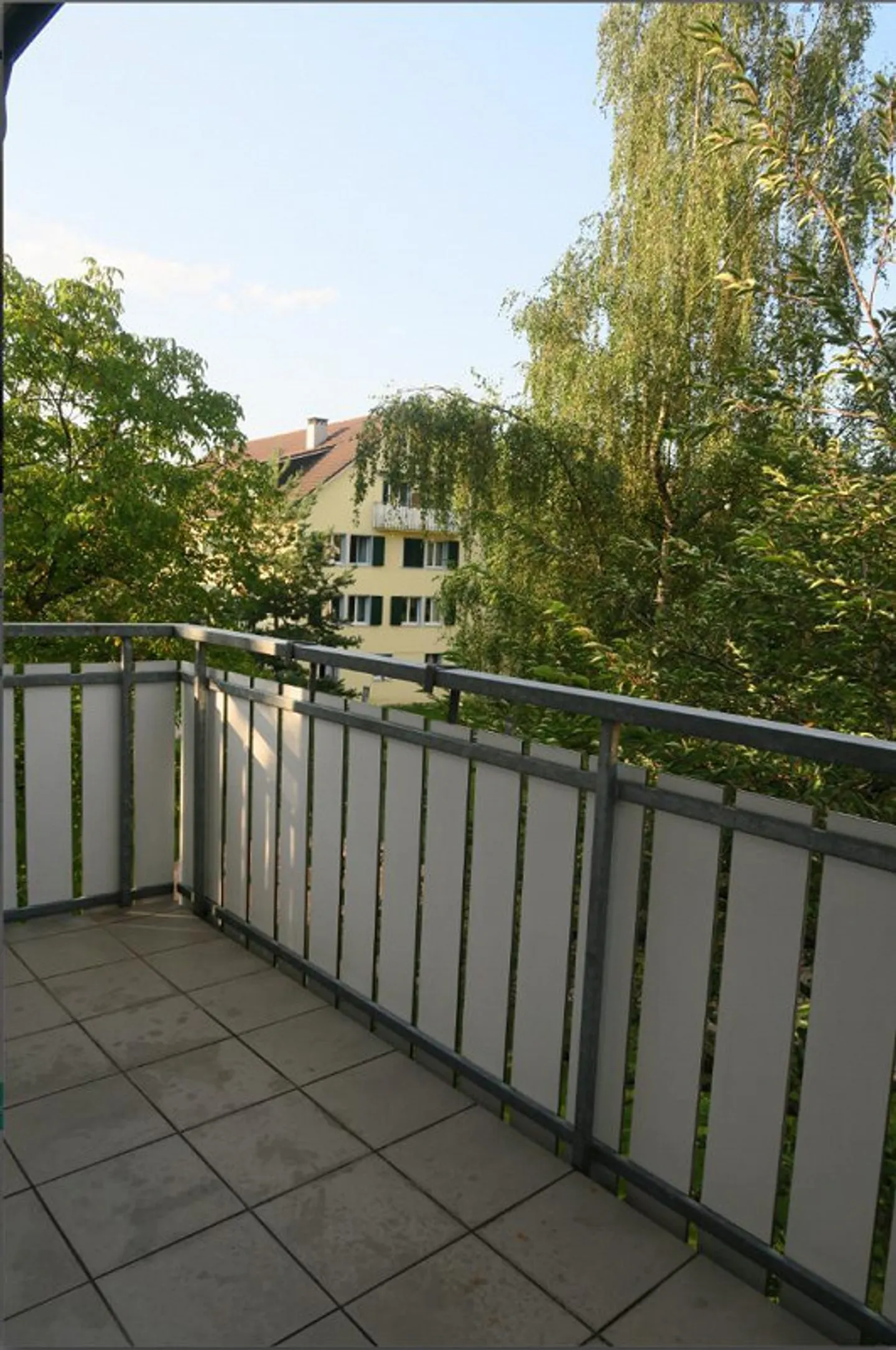 Helle 3-Zimmerwohnung in Bern - Foto 3 von 4