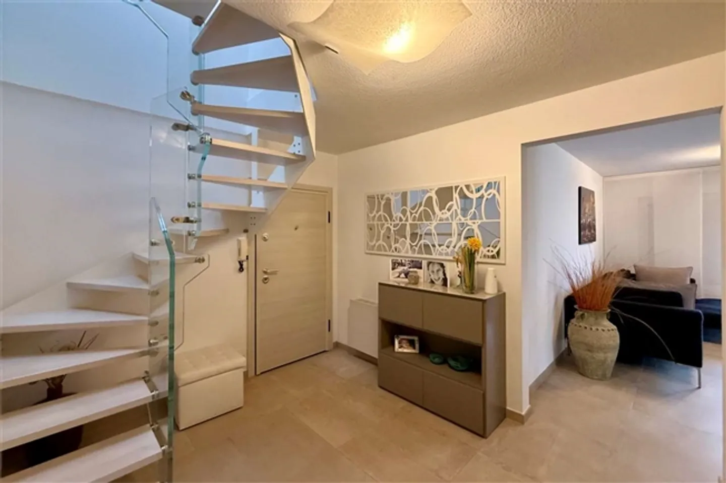 «4,5 Zimmer Duplex mit herrlichem Seeblick» - Foto 14 von 20