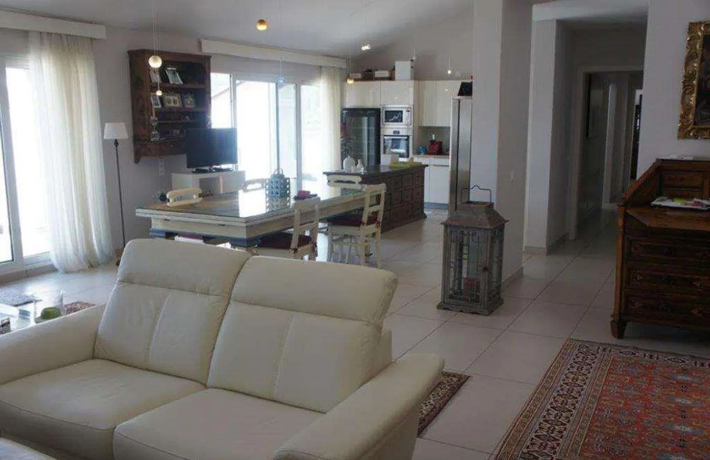 Penthouse di Lusso con Vista Lago - Foto 5 di 6