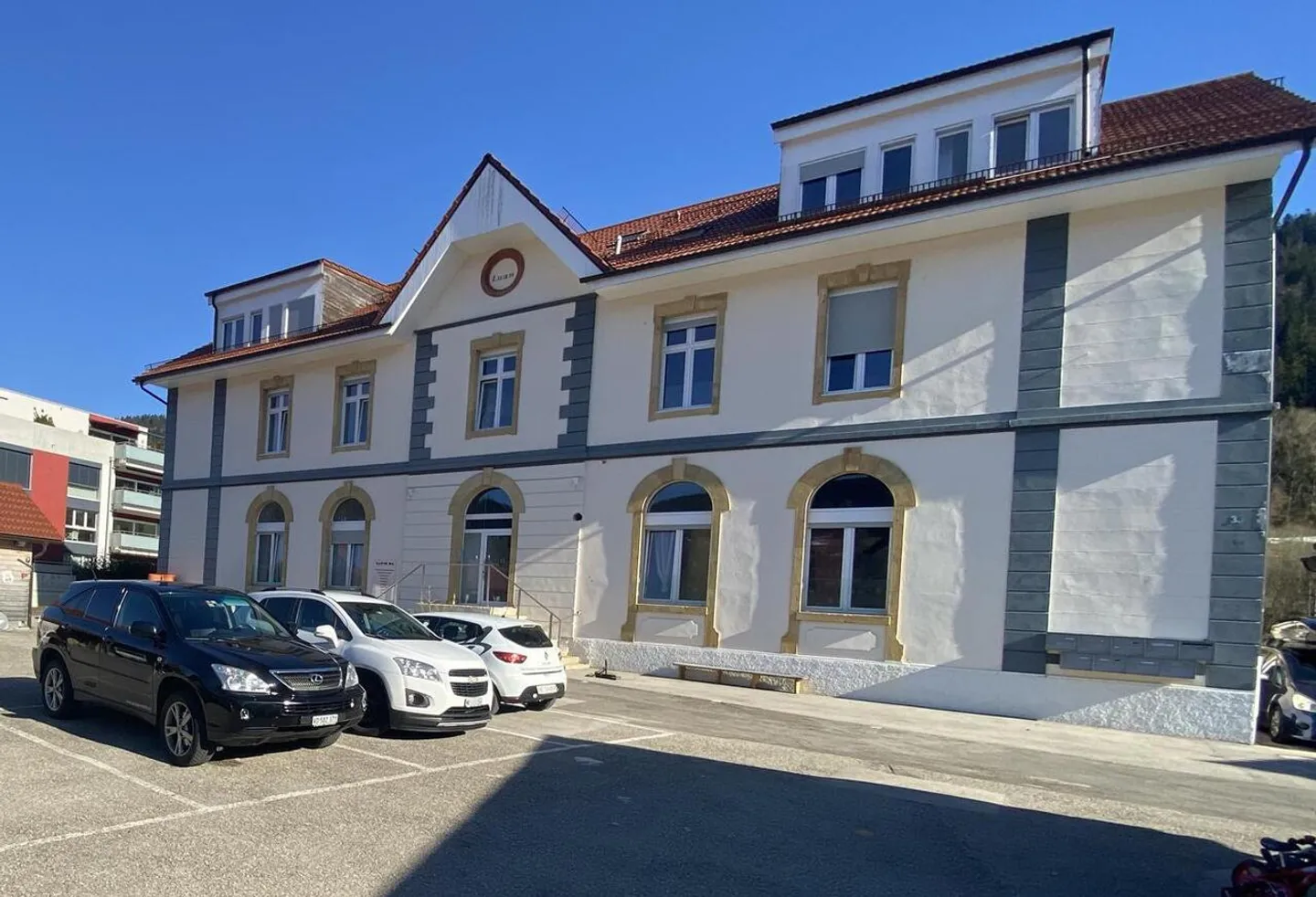 Helle 4-Zimmer-Wohnung nur einen Steinwurf vom Bahnhof Couvet entfernt - Foto 7 von 7