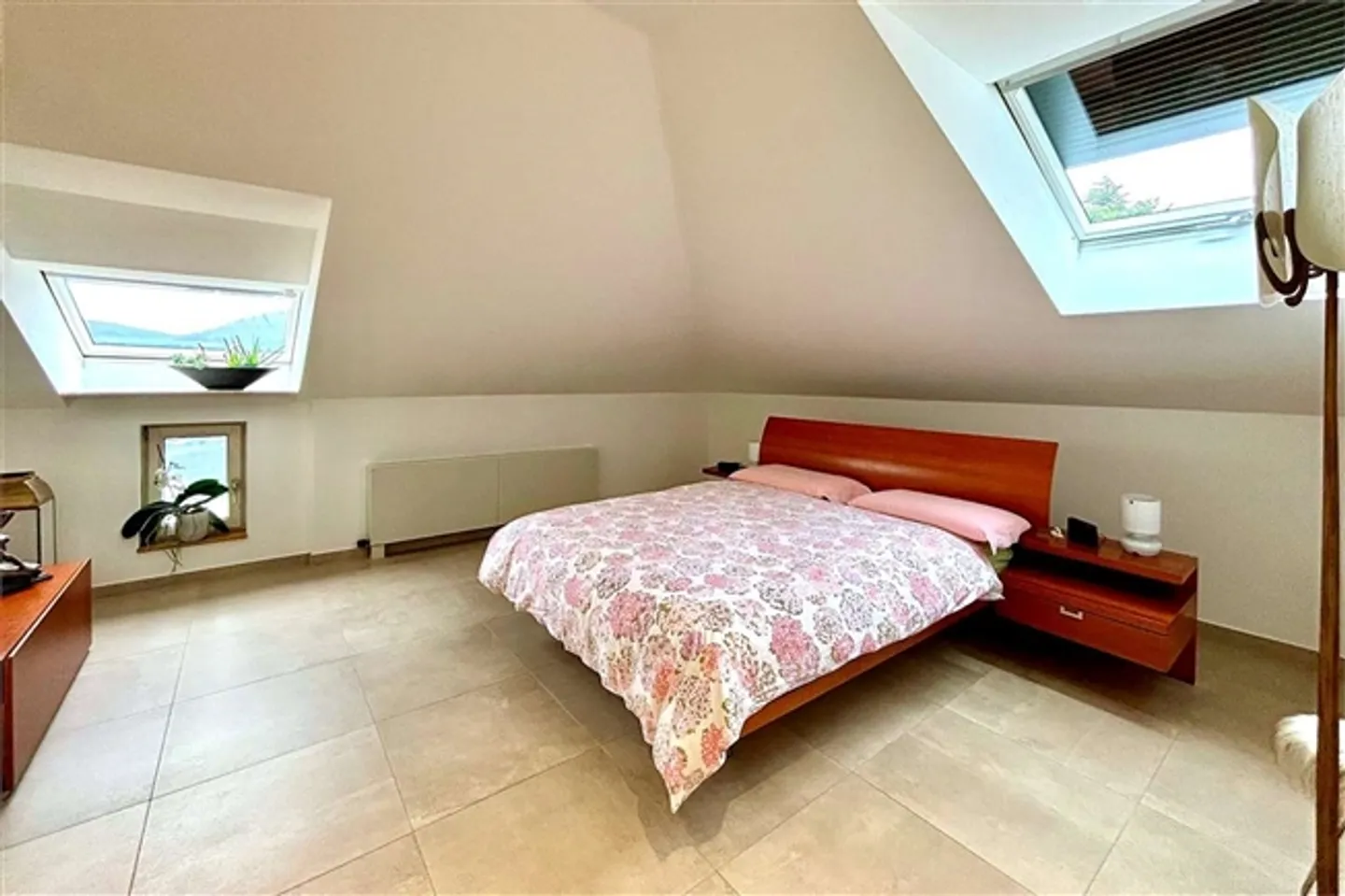 «4,5 Zimmer Duplex mit herrlichem Seeblick» - Foto 18 von 20