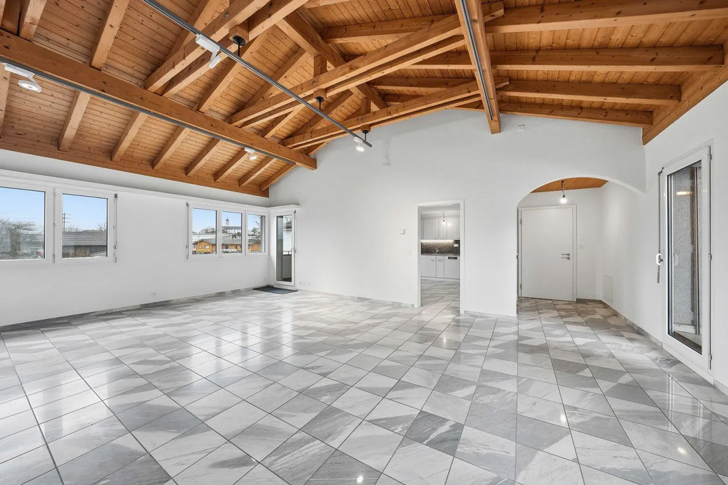 Appartamento 4.5 stanze - Foto 2 di 10