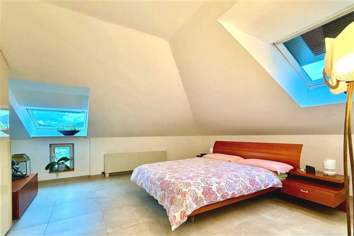 «4,5 Zimmer Duplex mit herrlichem Seeblick» - Foto 19 von 20