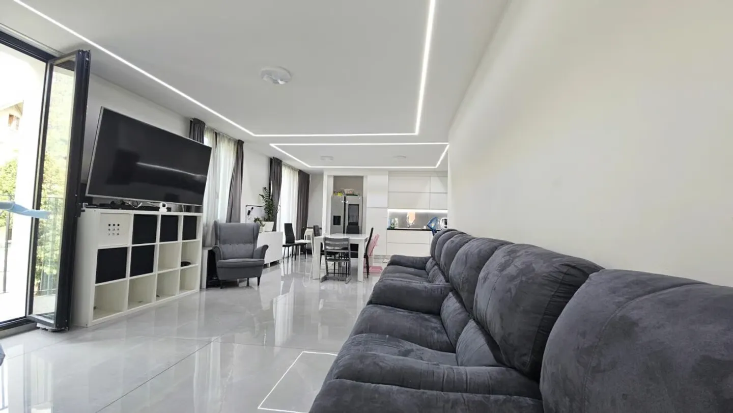 BEAUTIFUL SINGLE-FAMILY HOUSE IN OSOGNA - Photo 6 of 20