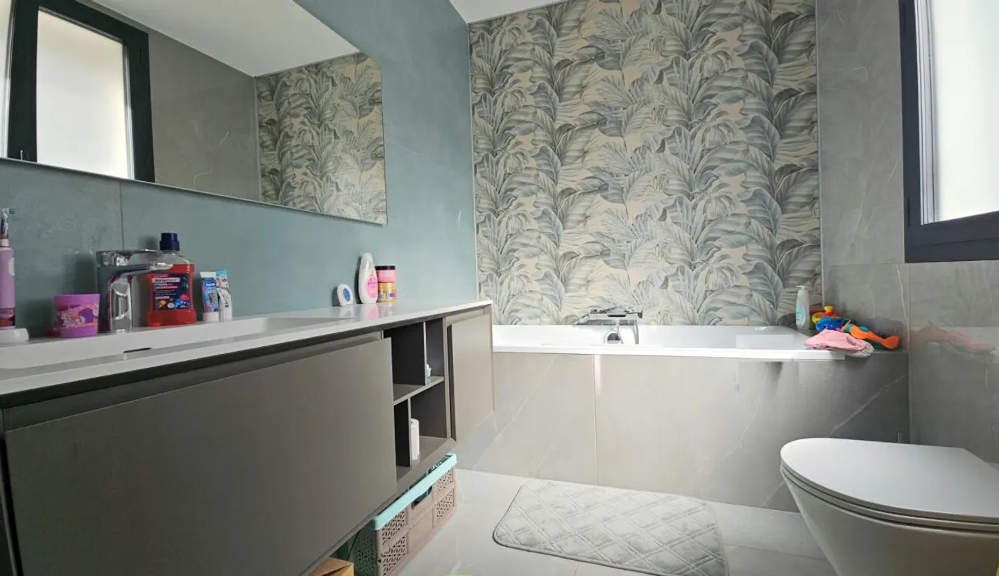 BEAUTIFUL SINGLE-FAMILY HOUSE IN OSOGNA - Photo 15 of 20