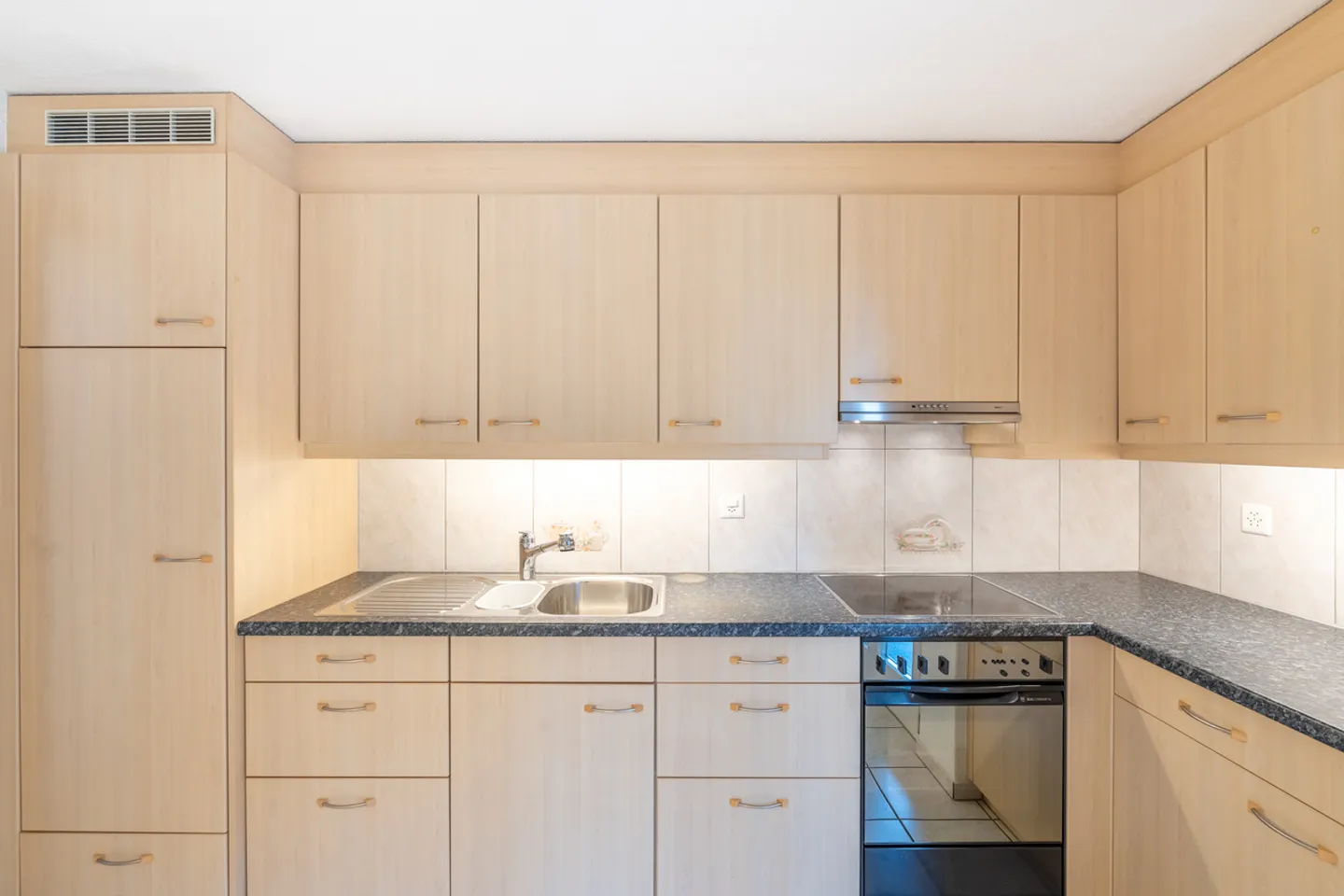 Einziehen und wohlfühlen: Attraktive Wohnung an zentraler Lage - Foto 4 di 9