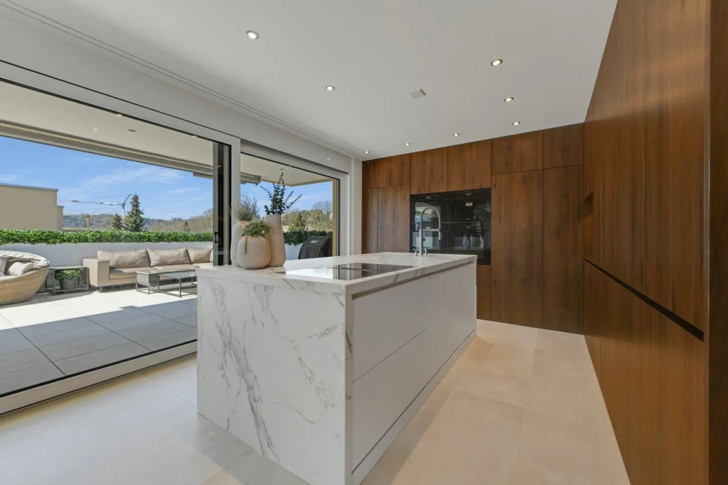 A Home Above Things – Exclusive Penthouse Apartment with Privacy - Photo 6 of 25
