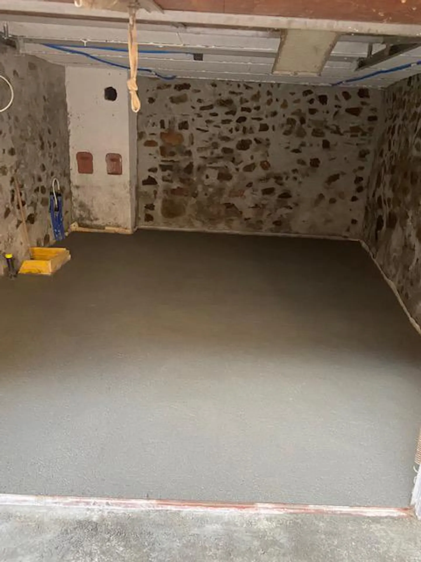 Faszinierendes historisches Haus im Zentrum von Carona mit Garage, perfekt für Wohnsitz oder Ferienhaus Airbnb - Foto 14 von 15