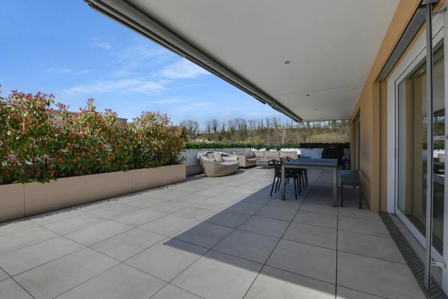 A Home Above Things – Exclusive Penthouse Apartment with Privacy - Photo 17 of 25