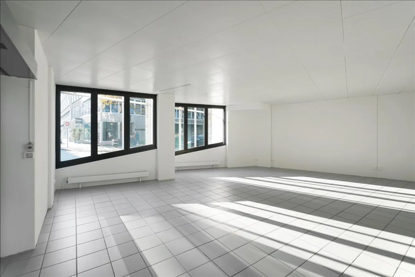 Vielseitig nutzbare Ladenfläche - ideal für Verkauf, Praxen, Ateliers - Foto 5 von 7