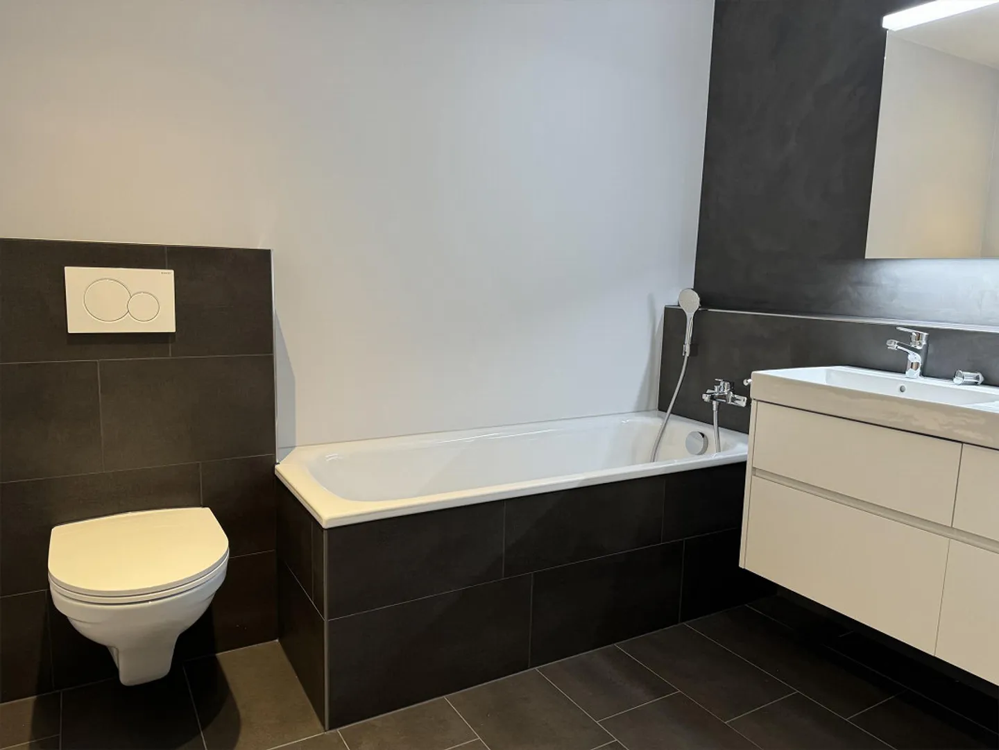 Renovierte 4.5 Zimmer-Wohnung - Foto 9 von 10