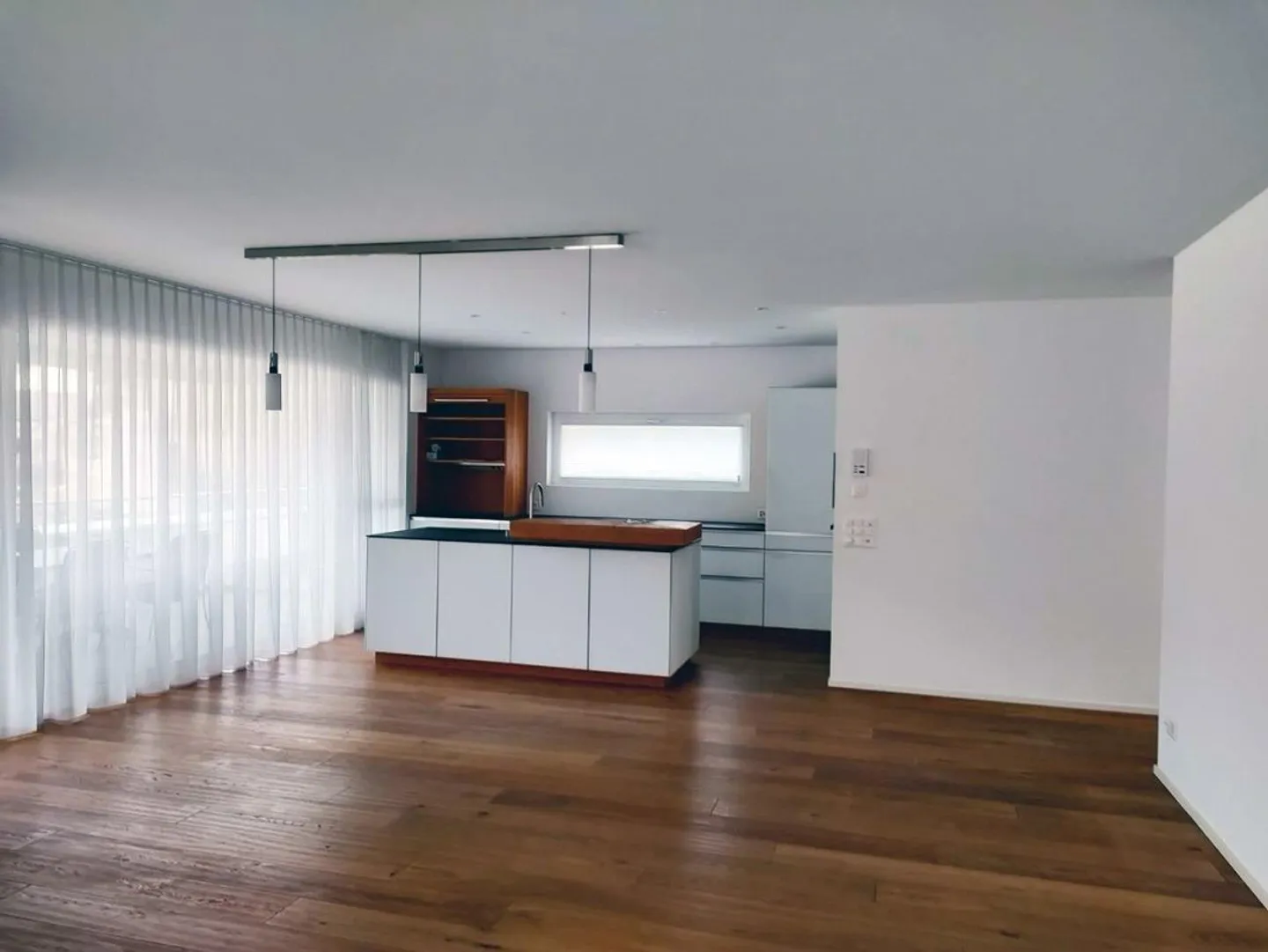 Penthouse apartment with over 100 m² terrace in the heart of Mosnang - Photo 1 of 15